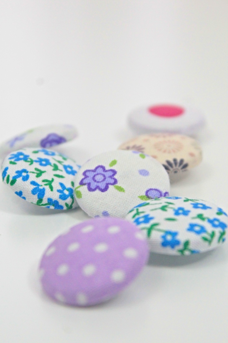 DIY fabric buttons