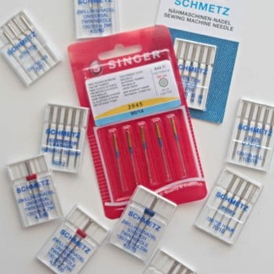 Complete guide to sewing needle types + BONUS size chart