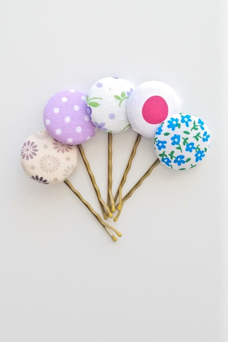 Decorative bobby pins with buttons