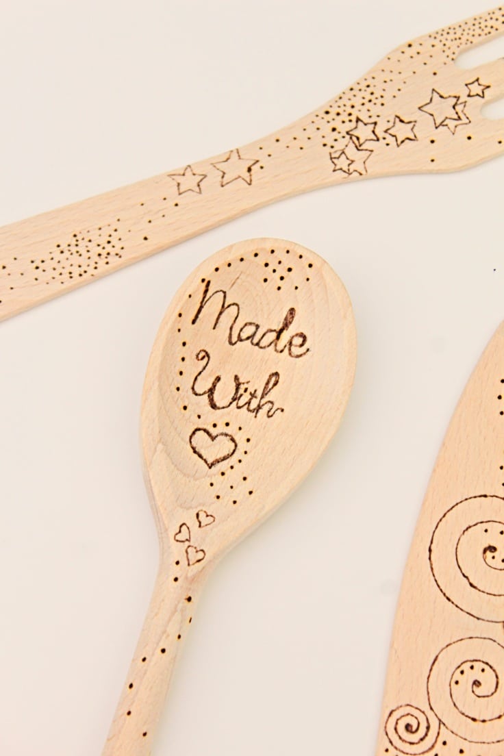 How to Burn Designs on Wooden Spoons 