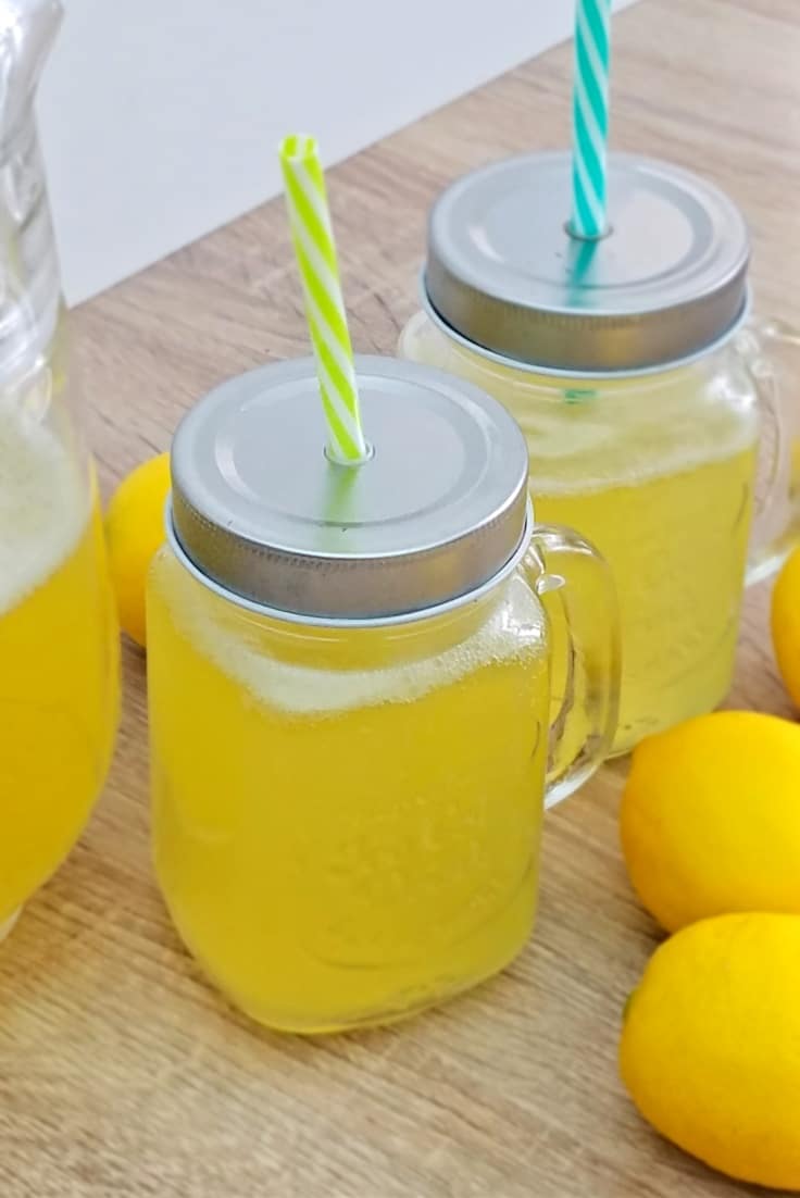 Pineapple lemonade punch