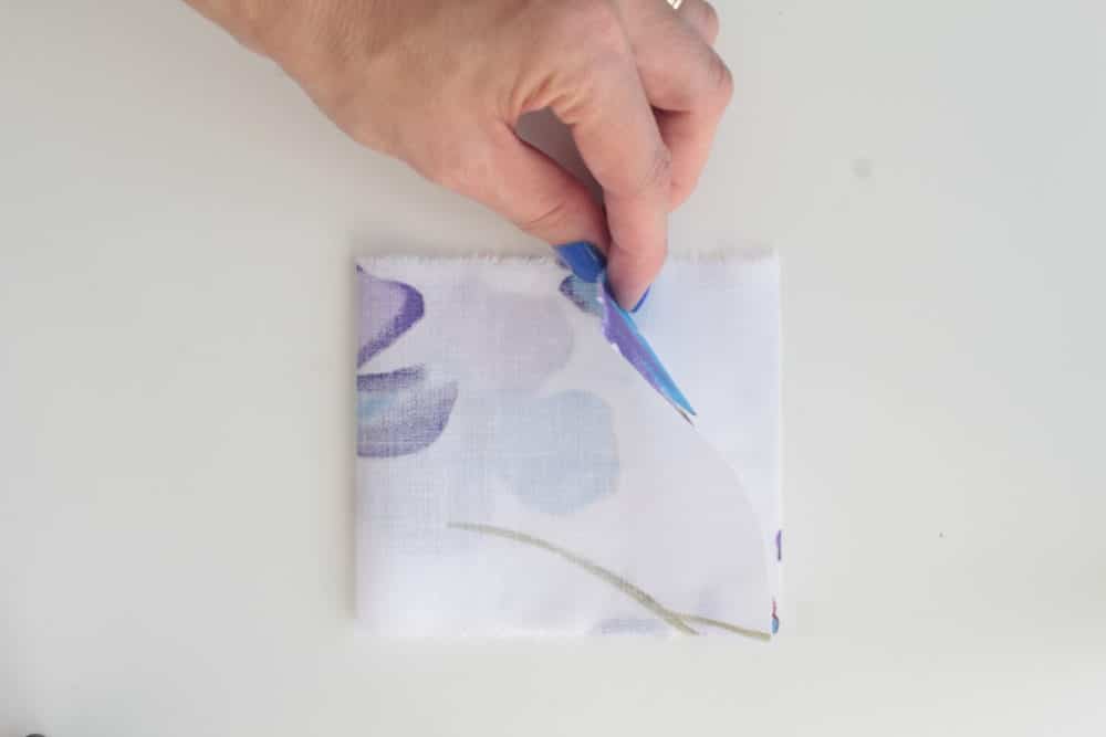 10 Minutes Sew DIY Lavender Bags - Easy Peasy Creative Ideas