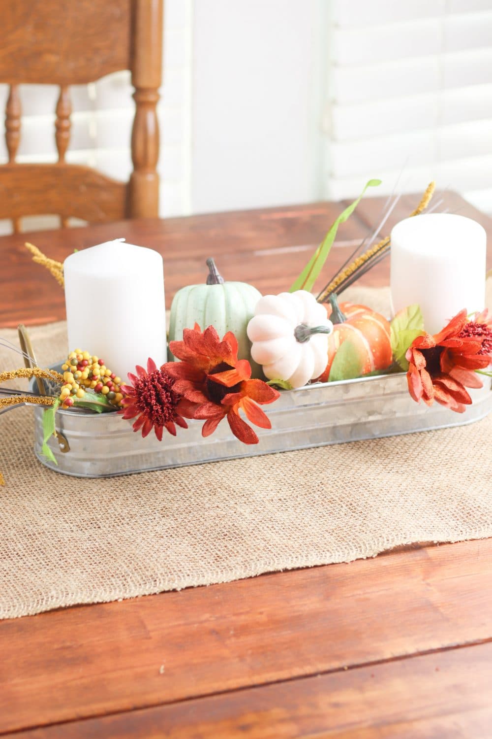DIY Fall Centerpiece Beautiful Farmhouse Table Decoration