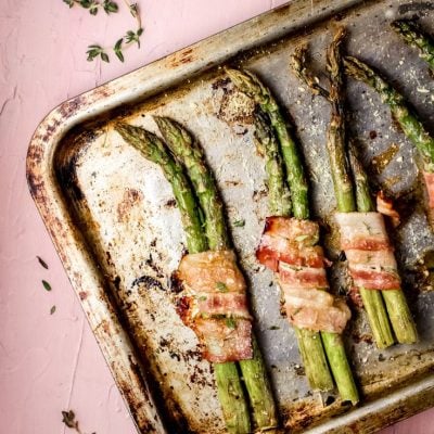 Super easy and elegant bacon wrapped asparagus recipe that everyone will love