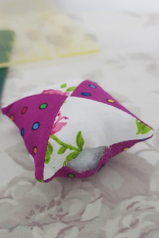 Patchwork Pincushion For Sewing Machine - Easy Peasy Creative Ideas