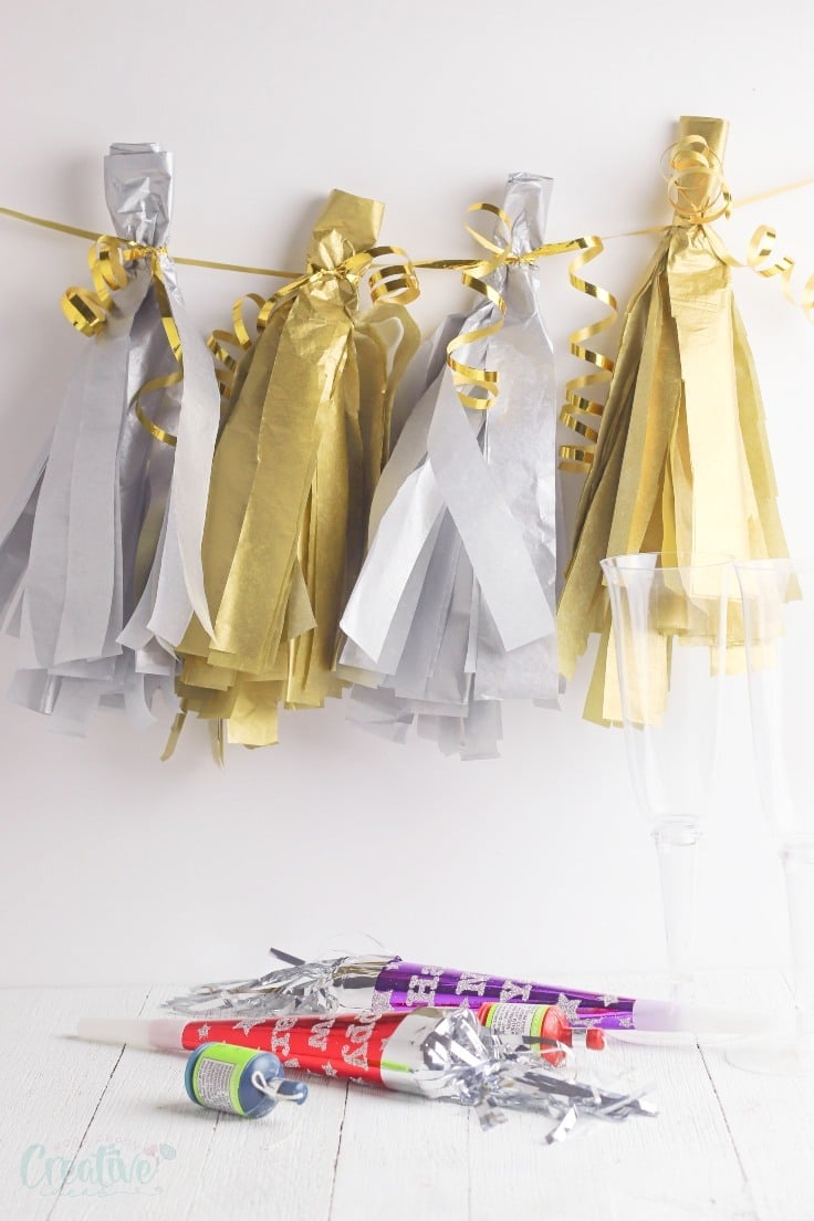 These quick & easy tassels are the perfect new years decor