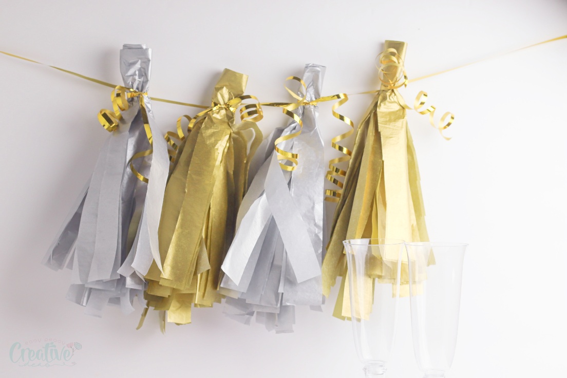 Gold tissue on sale paper tassels