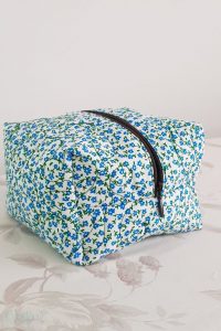 Fabric zipper pouch