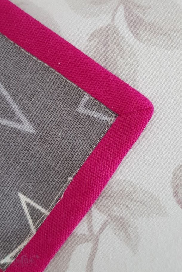 How to Sew Mitered Corners With Bias Tape Easy Peasy Creative Ideas