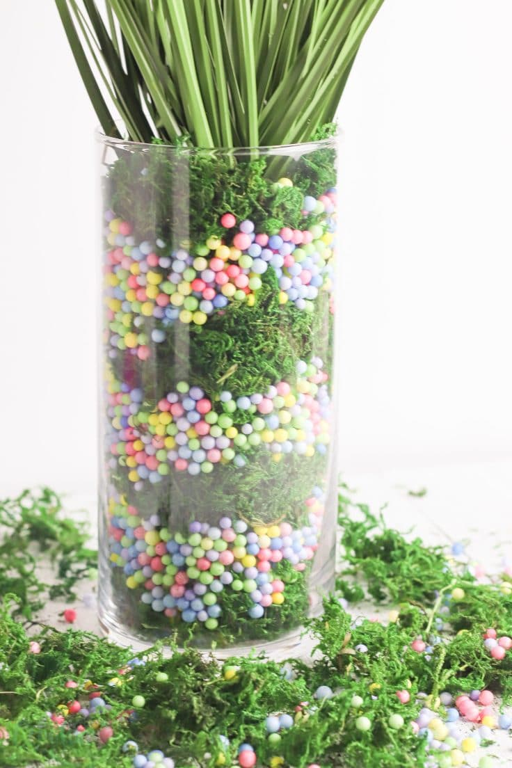 Ideas to fill Large glass vases  Large glass vase, Glass vase decor, Tall  glass vase ideas