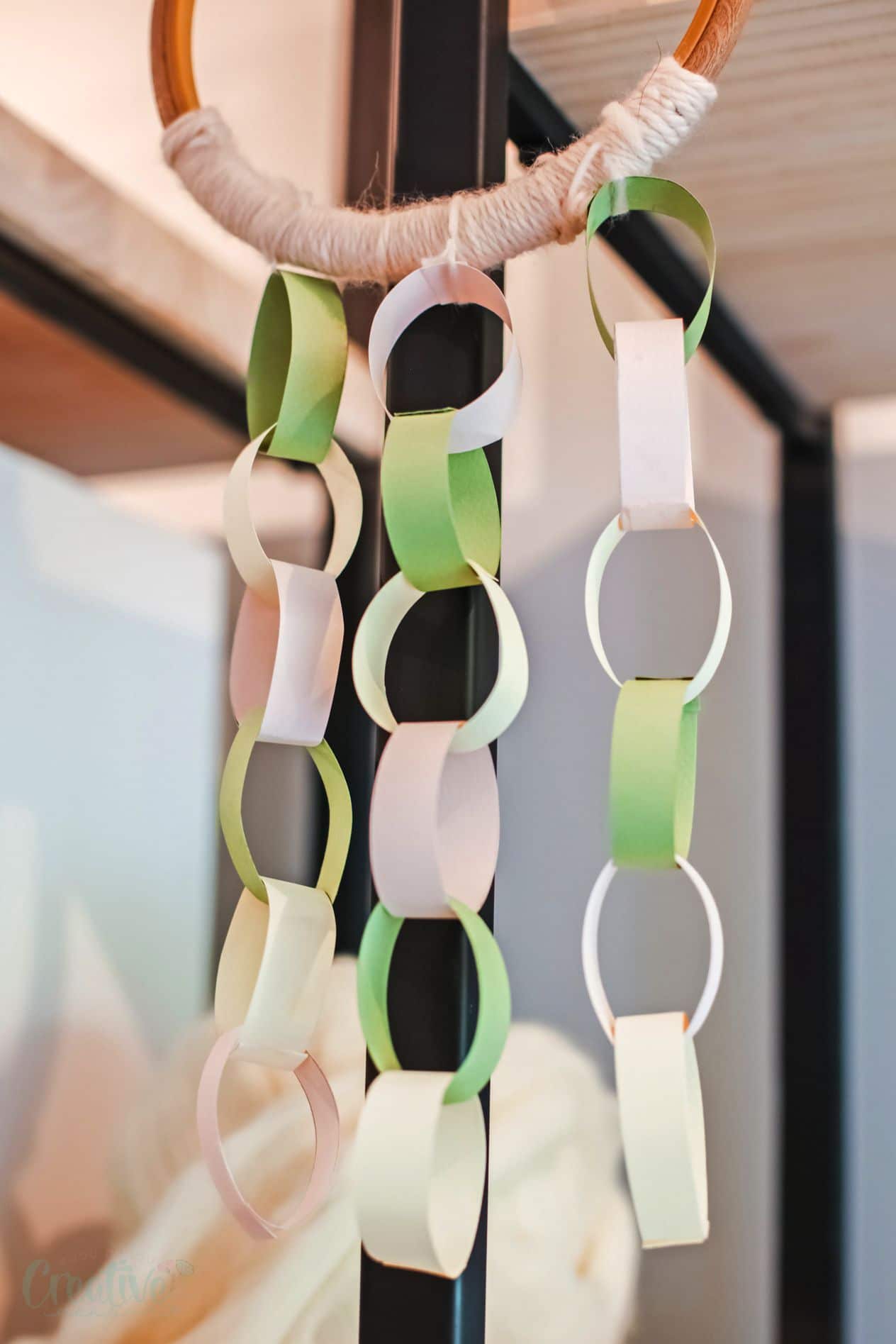 Paper chain craft