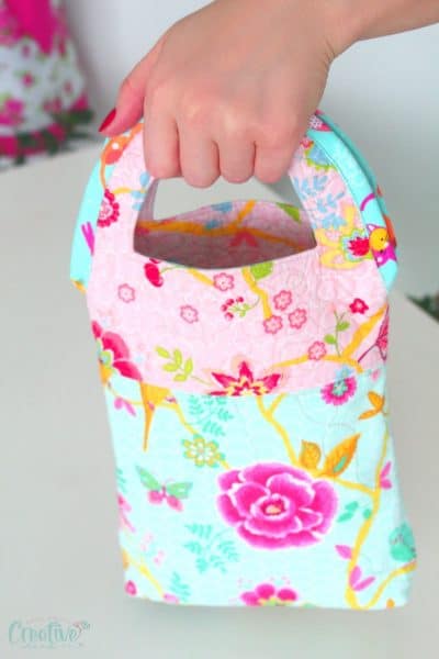 Super Cute And Easy Quilted Handbag - Easy Peasy Creative Ideas