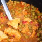 Image of slow cooker chicken stew with peas