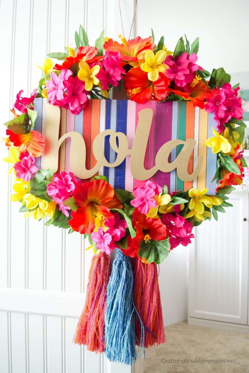 Image of a DIY fiesta summer wreath