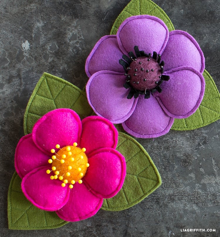 Flower pincushion diy