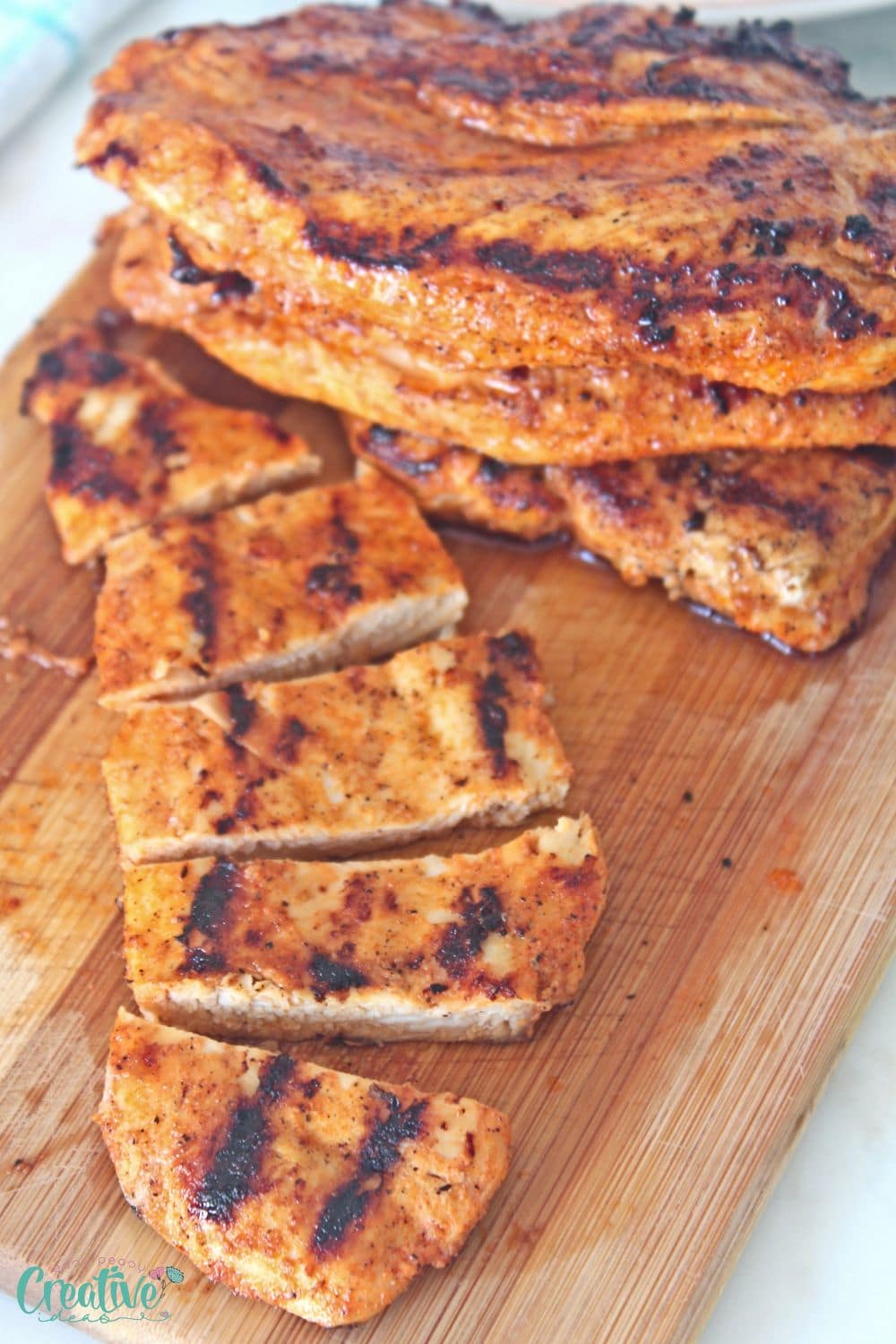 Image of grilled chicken marinated in chicken marinade for grilling