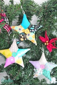 Christmas star ornaments sewn with the patchwork technique