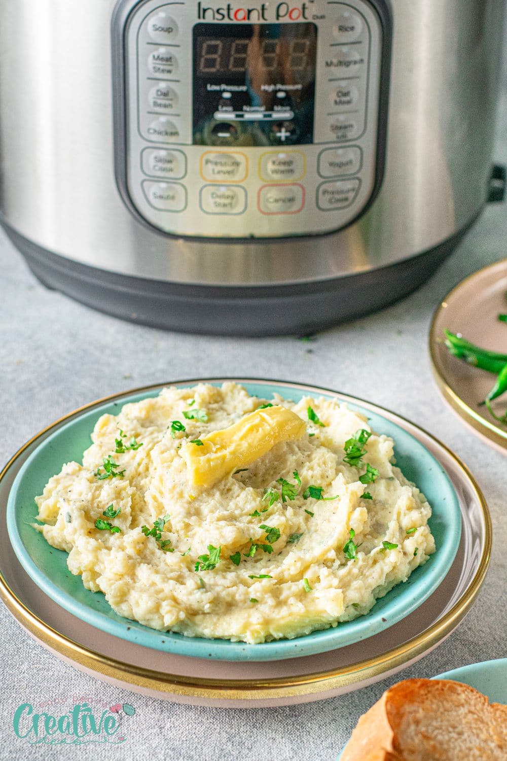 Quick Instant Pot mashed potatoes - Easy Peasy Creative Ideas