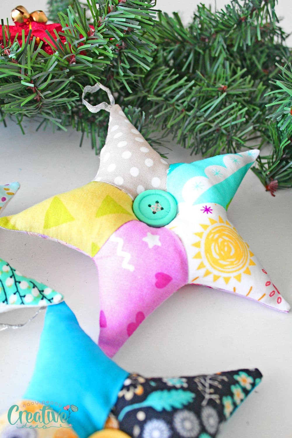 Star ornaments sewn with a patchwork technique