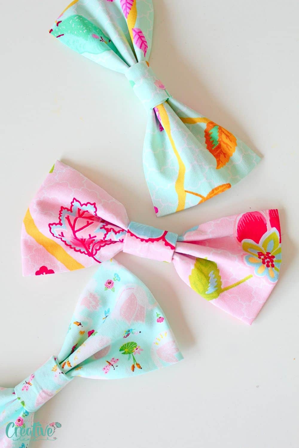 How to make a bow out of fabric