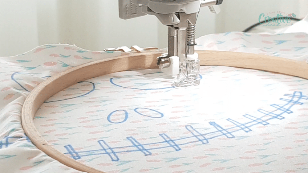 How to embroider with a sewing machine - Easy Peasy Creative Ideas