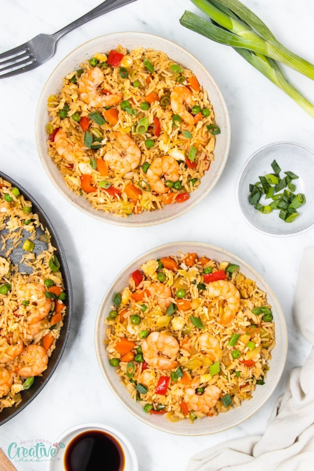 Create a tasty shrimp fried rice recipe featuring flavorful shrimp, crisp vegetables, perfect for quick and easy dinners!