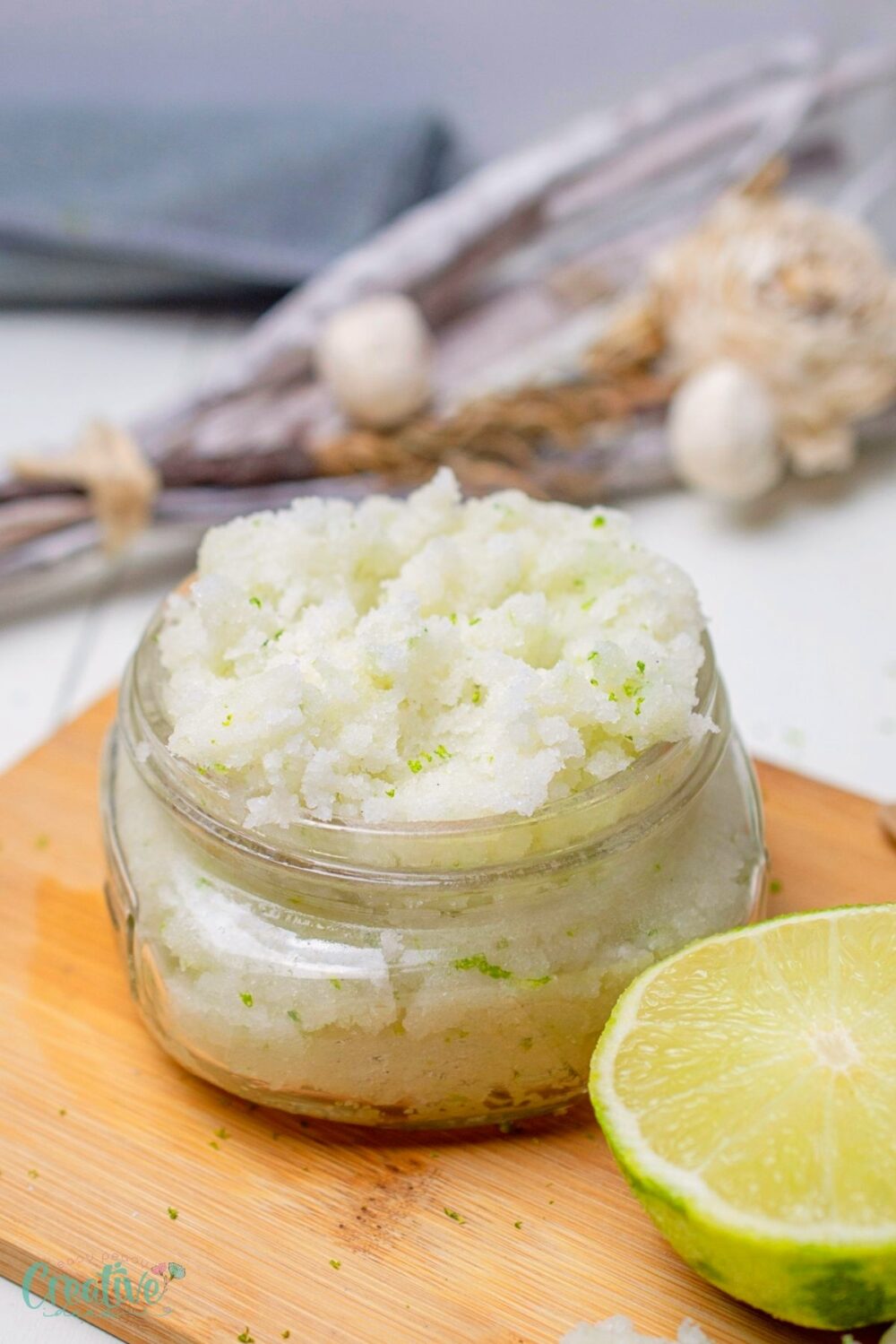 DIY coconut lime scrub: enjoy glowing, smooth skin at home!