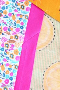 Whether you're adding a finishing touch to quilts, garments, or any other fabric creations, knowing how to join binding ends seamlessly is key.