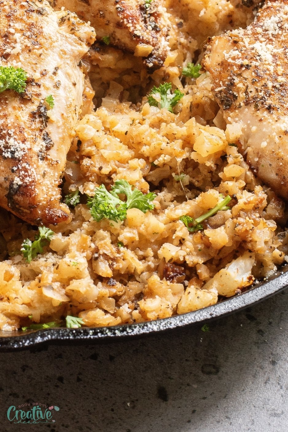 Discover a quick and flavorful parmesan cauliflower rice recipe, transforming simple cauliflower into a delicious low-carb side dish.