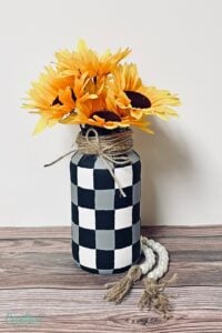 Creating an upcycled vase from a repurposed pasta jar is the perfect way to combine sustainability with creativity.