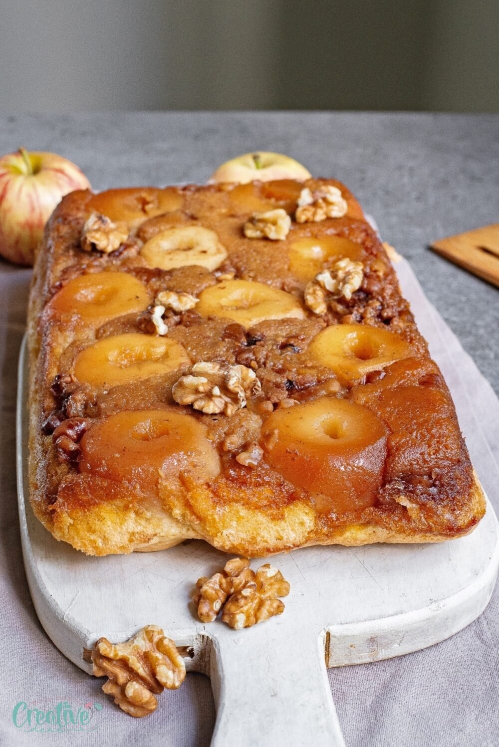 Enjoy the delightful taste of apple cake with whole apples, a unique dessert that captures the essence of fresh apples baked to perfection!